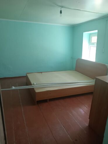 долгосрочная аренда домов токодош район: 50 м², 3 комнаты, Утепленный, Бронированные двери, Парковка