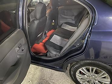 hyundai elantra 2021: Hyundai Elantra: 2004 г., Механика, Седан — 6