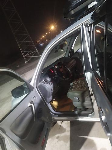 Toyota: Toyota RAV4: 2002 г., Кроссовер — 8