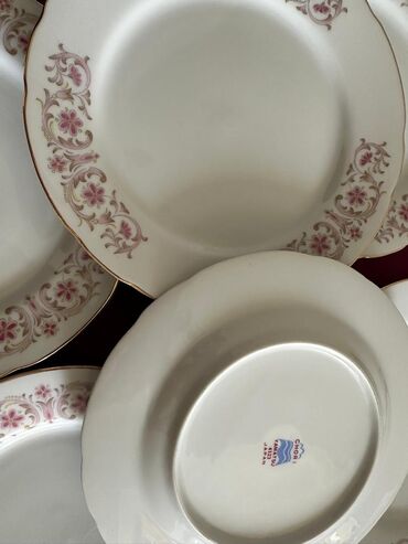 тарелки посуда: Фарфоровые тарелки японские