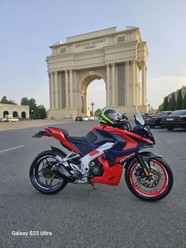 Motosikletlər: Bajaj - Pulsar rs 200 200 sm3, 2022 il, 21114 km — 3