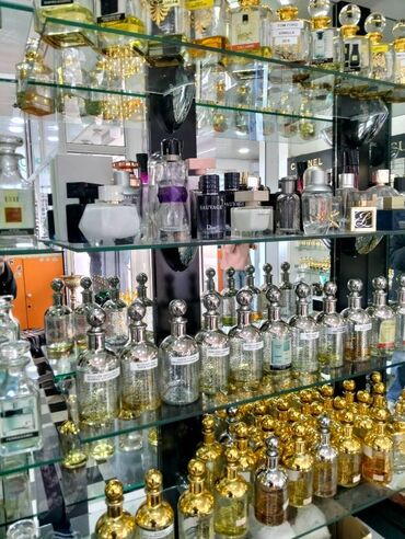 Hazır biznes: Salam. Suraxani rayonu, Qarabağ FK un stadionu yani. Bazarstorla yan — 12