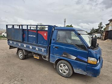 Унаа: Hyundai Porter: 2000 г., 2.5 л, Кол менен иштөөчү, Дизель, Пикап — 2
