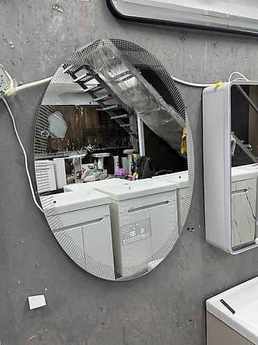 вешалка металлическая для одежды: Зеркала от 1500с и выше 
Чекиш Ата Строй 10 бутик 
0/9/9/9/272/099 — 4