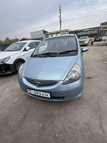 бампер на жаз: Honda Fit: 2005 г., 1.5 л, Бензин, Хэтчбэк — 4