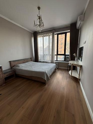 продаю гостинку: 3 комнаты, 85 м², Площадь Ала-Тоо Элитка, 3 этаж, Дизайнерский ремонт — 3