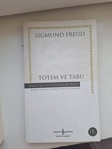 Digər kitablar və jurnallar: Dildə: əsasən türk dili və ingilis dili qarışıq (başlıqlar üzrə — 12