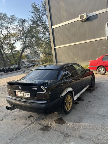 продажа уаз патриот: BMW 3 series: 1997 г., 2 л, Автомат, Бензин