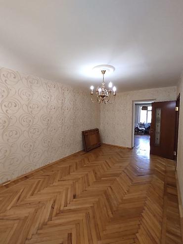 qara qarayev: Bakı, 3 otaqlı, Köhnə tikili, m. Qara Qarayev, 64 kv. m — 2