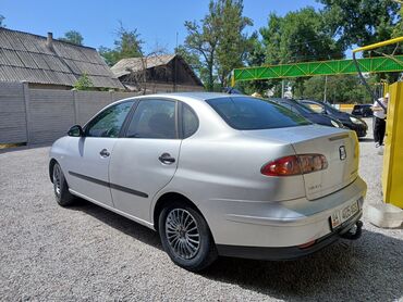 бу автомобиля: Seat Cordoba: 2003 г., 1.4 л, Механика, Бензин, Седан
