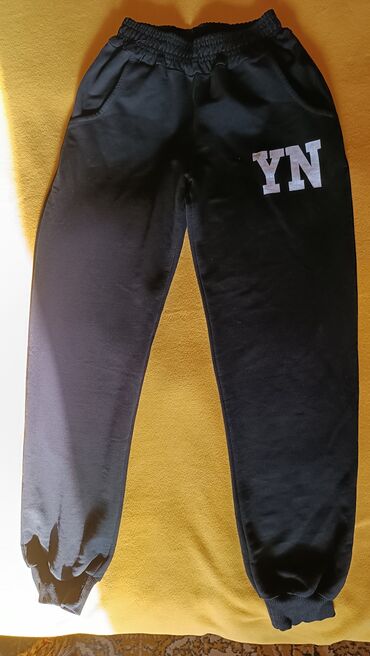 Верхняя одежда: ТЕПЛЫЕ ШТАНЫ,на мальчика. Широкие. На 10-12 лет. Цвет серый. Есть at lalafo.kg — 7 Верхняя одежда: ТЕПЛЫЕ ШТАНЫ,на мальчика. Широкие. На 10-12 лет. Цвет серый. Есть — 7