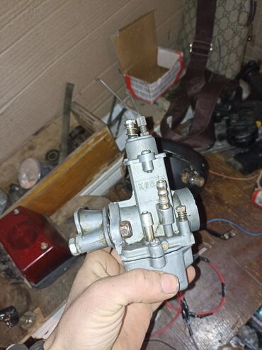 Motosiklet hissələri: Motosiklet Minsk125 vosxod ramaya yilib mator yığmaq lazımdı arxa — 33