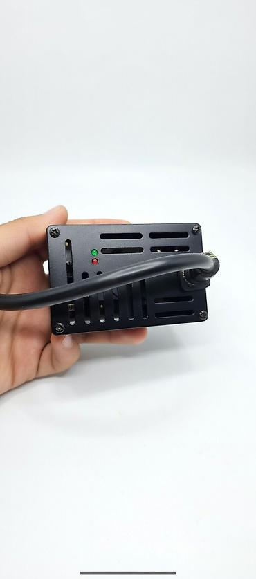 c 220: Зарядник, зарядное устройство для электро скутер сомакат . Один из — 4