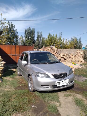 королла 2002: Mazda 2: 2002 г., 1.3 л, Автомат, Бензин, Универсал