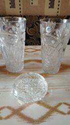 Mətbəx aksesuarları: 2 eded xrustal guldan ve kulqabi. Birlikde 50 man. Unvan Yeni Gunewli