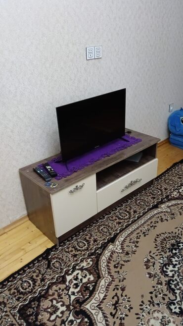 Uzunmüddətli kirayə mənzillər: Mebelli 2 otaqlı mənzil – fotolardakı kimi tam yaşayış üçün hazır. - — 3