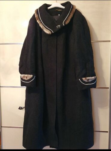 пальто зимнее: 54,56,58