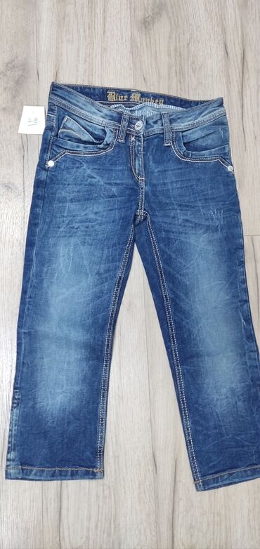 джинсы капри: Прямые