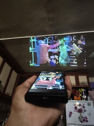 mobile phone: W&O WO1 Projection Mobile Phone – daxili proyektorlu smartfon — 2