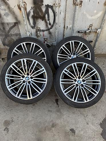 Колеса в сборе 275 / 35 / R 19, Лето, Б/у, Комплект, Легковые, Литые, отверстий - 5