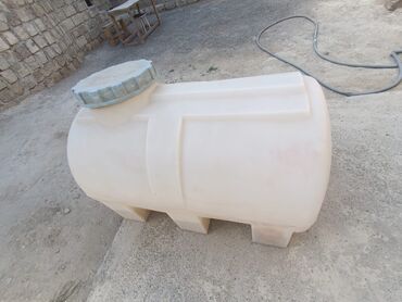 Baklar və çənlər: 500litr su çəni işlənmiş məkan binə savxoz Yalnız whatsapp yazın -da lalafo.az — 4 Baklar və çənlər: 500litr su çəni işlənmiş məkan binə savxoz Yalnız whatsapp yazın — 4