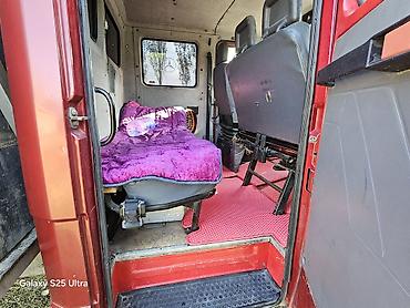 8000 машины: Грузовой автомобиль Mercedes-Benz 814D (двухрядная кабина — 6