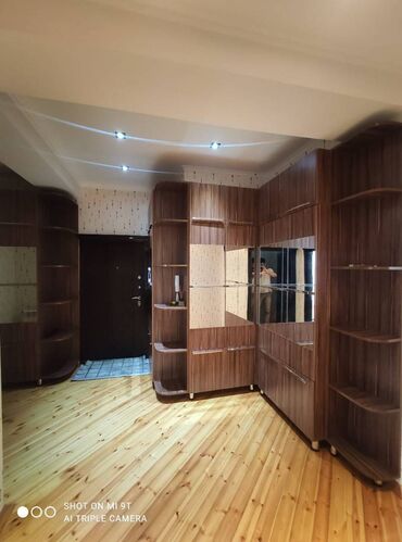 Uzunmüddətli kirayə mənzillər: Əhmədli qəsəbəsi, Məhəmməd Hadi küçəsində 17 mərtəbəli binanın 14-cü — 10