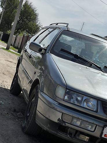 Volkswagen Passat: 1994 г., 1.8 л, Механика, Бензин, Универсал at lalafo.kg — 4 Volkswagen Passat: 1994 г., 1.8 л, Механика, Бензин, Универсал — 4