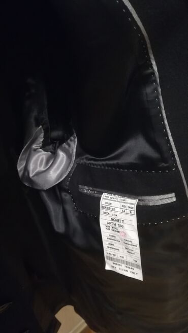 Paltolar: Palto. Təzədir. Geyinilməyib. Massimo duttiden alınıb. Orijinal maldi — 13