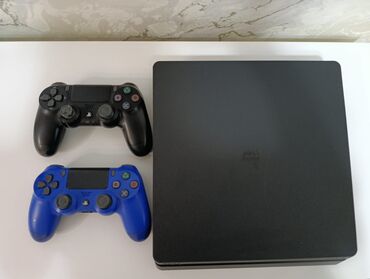 Audi: Sony PlayStation 4 Slim oyun konsolu seti - PS4 Slim konsolu - 2 ədəd