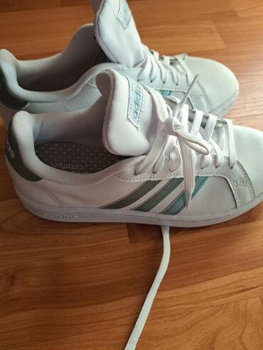 Patike: Adidas, 38, bоја - Bela — 12
