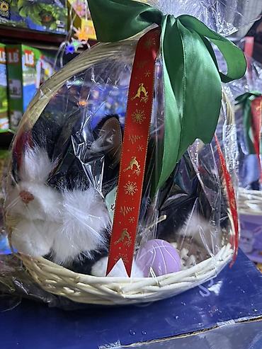 Подарки и сувениры: Подарочные наборы с игрушками в плетёных корзинах. Описание: - — 2