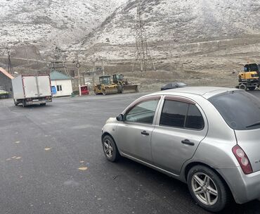 купить авто в рассрочку: Nissan March: 2003 г., 1.3 л, Автомат, Бензин, Универсал