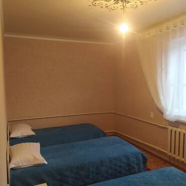 в аренду место: 180 м², 9 комнат