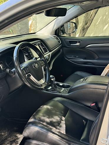 highlander 2017: Toyota Highlander: 2019 г., 3.5 л, Автомат, Бензин, Кроссовер — 4