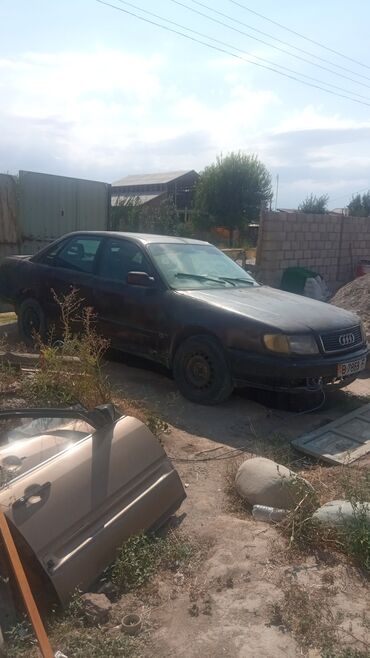 Audi: Audi 100: 1991 г., 2.3 л, Механика, Газ