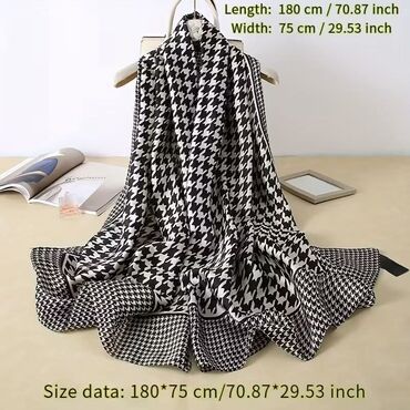 Šalovi: Ženski šal Dimenzije 178x73cm Cena 1600din Poručuje se,isporuka za — 18