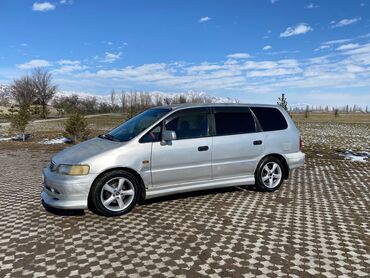 машина за 200000 сом: Honda Odyssey: 1996 г., 2.3 л, Автомат, Газ, Вэн/Минивэн