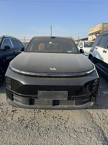 Lixiang L6: 2025 г., 1.5 л, Автомат, Гибрид, Кроссовер