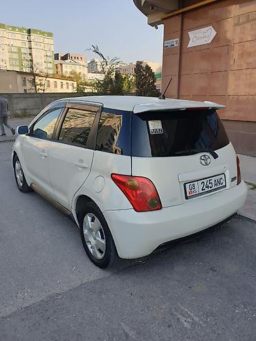 crown 2004: Toyota Ist: 2003 г., 1.3 л, Автомат, Бензин, Хэтчбэк — 3