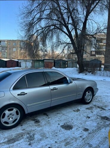 приборная панель бмв е34: Mercedes-Benz E-Class: 1998 г., Седан
