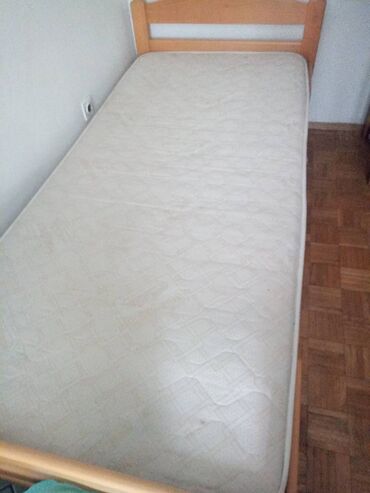 plasticni kreveti za vrtice: Prodaja zbog selidbe