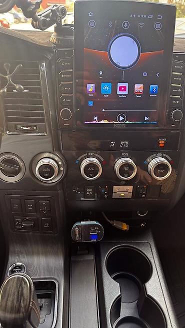windom 2001: Toyota Sequoia: 2014 г., 5.7 л, Автомат, Газ — 4