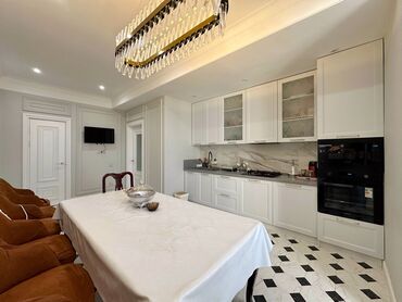 карвен 4 сезона продажа: 4 комнаты, 138 м², Элитка, 7 этаж, Дизайнерский ремонт