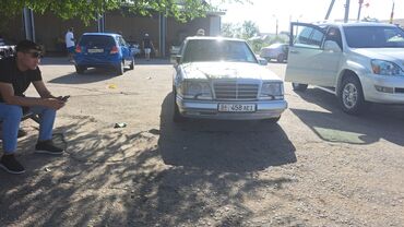 бишкек mercedesbenz c 180: Mercedes-Benz 320: 1994 г., 3.2 л, Автомат, Газ, Седан