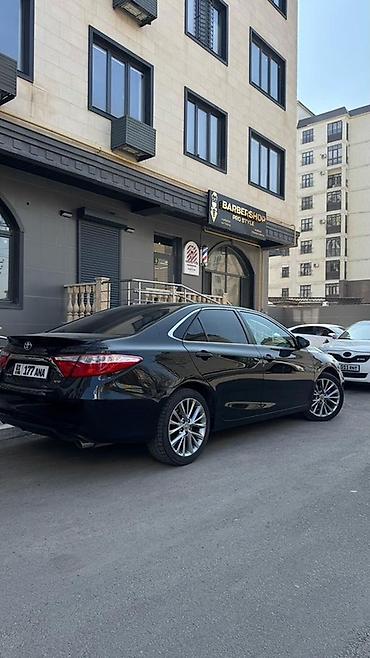 Частная аренда авто: Черный седан Toyota Camry с тонированными задними стеклами и at lalafo.kg — 7 Частная аренда авто: Черный седан Toyota Camry с тонированными задними стеклами и — 7