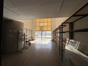 Mağazalar: İcarəyə verilən ticarət obyektı Yerləşmə: - Bakı, Z. Bünyadov — 5