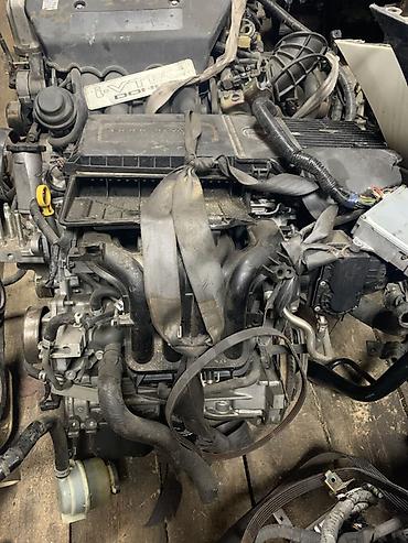 Детали двигателя и моторы в сборе: Двигатель Honda i-VTEC DOHC 16V с комплектом навесного Описание: - — 2