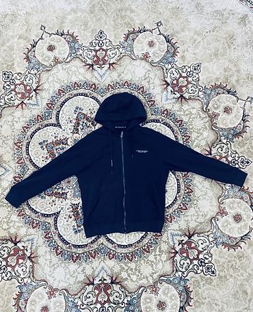 Эркектер кийими: Эркектердин толстовкасы, L, XL, Armani, Жаңы, түсү - Көк, Өзү алып кетүү, Акысыз жеткирүү, Акылуу жеткирүү — 1