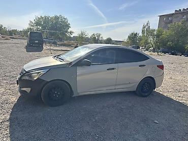 краска на авто: Hyundai Solaris: 2015 г., 1.6 л, Автомат, Бензин, Седан — 2